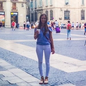 Meet your Posher, Jen